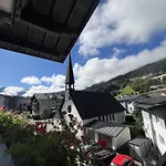 슐로삼 아파트 배드호프가스타인