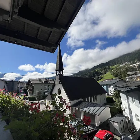 슐로삼 아파트 배드호프가스타인