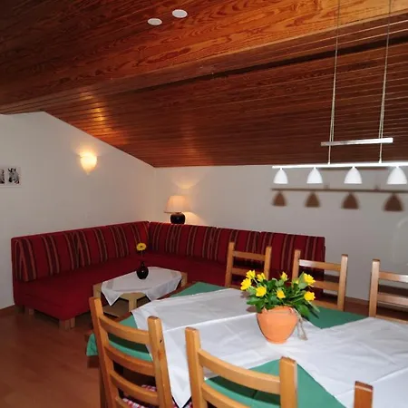 Schlossalm Apartmán *